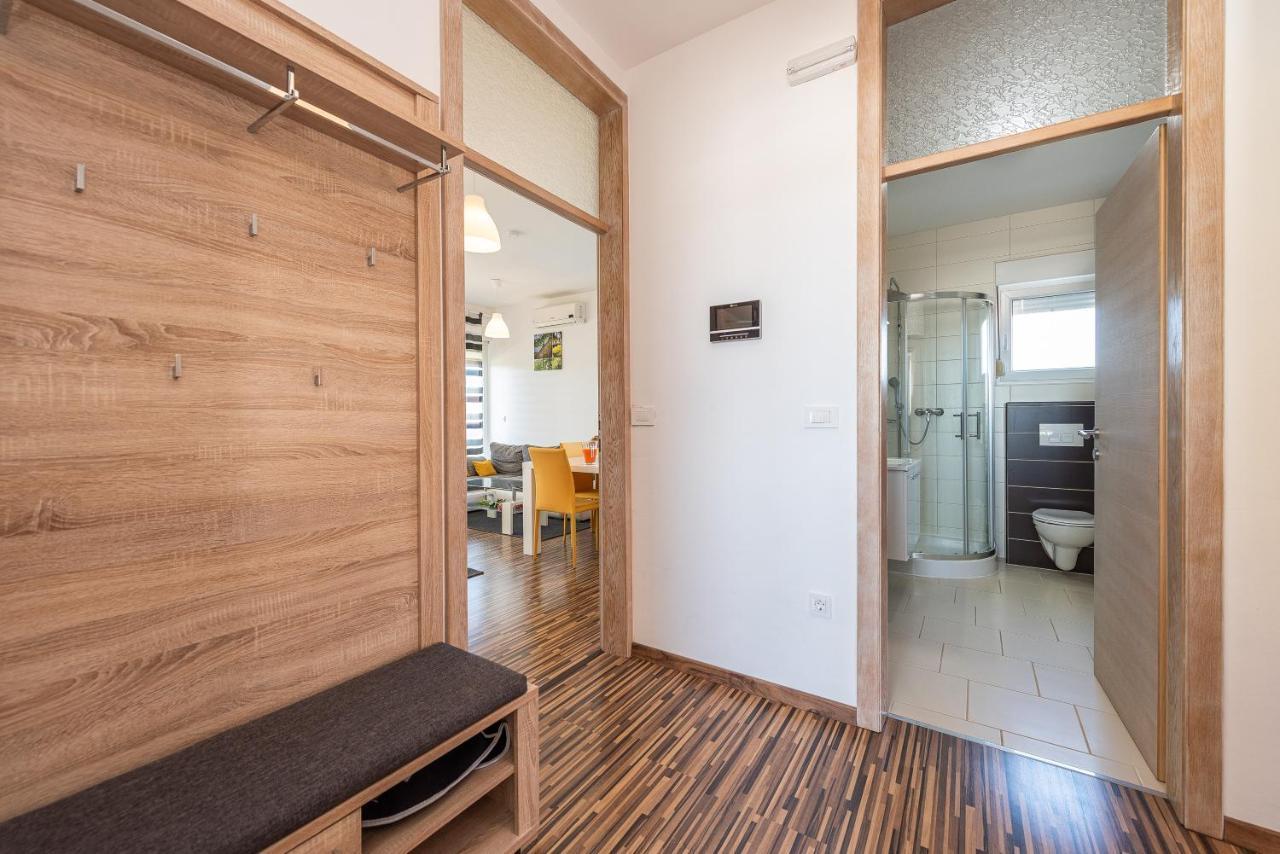 Antonio Apartments Sukošan エクステリア 写真