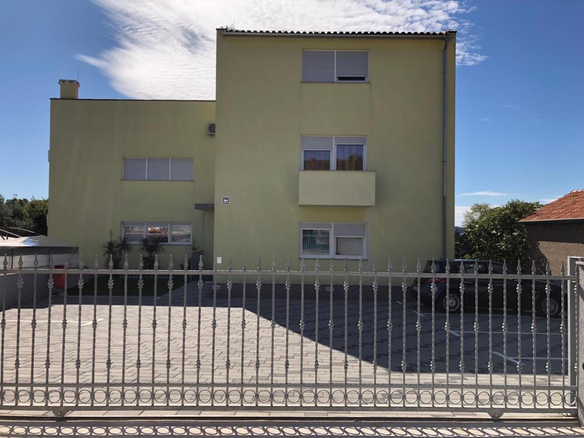 Antonio Apartments Sukošan エクステリア 写真
