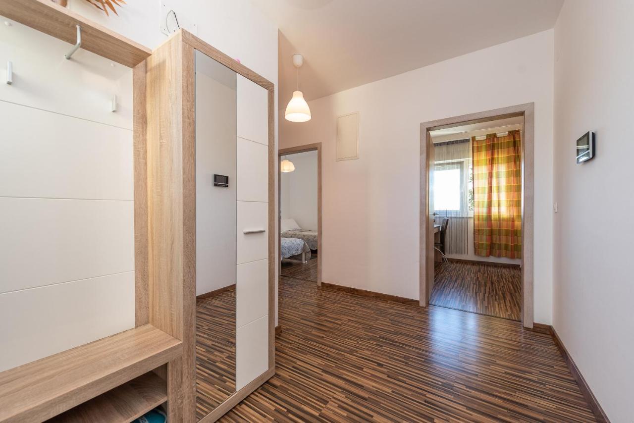 Antonio Apartments Sukošan エクステリア 写真