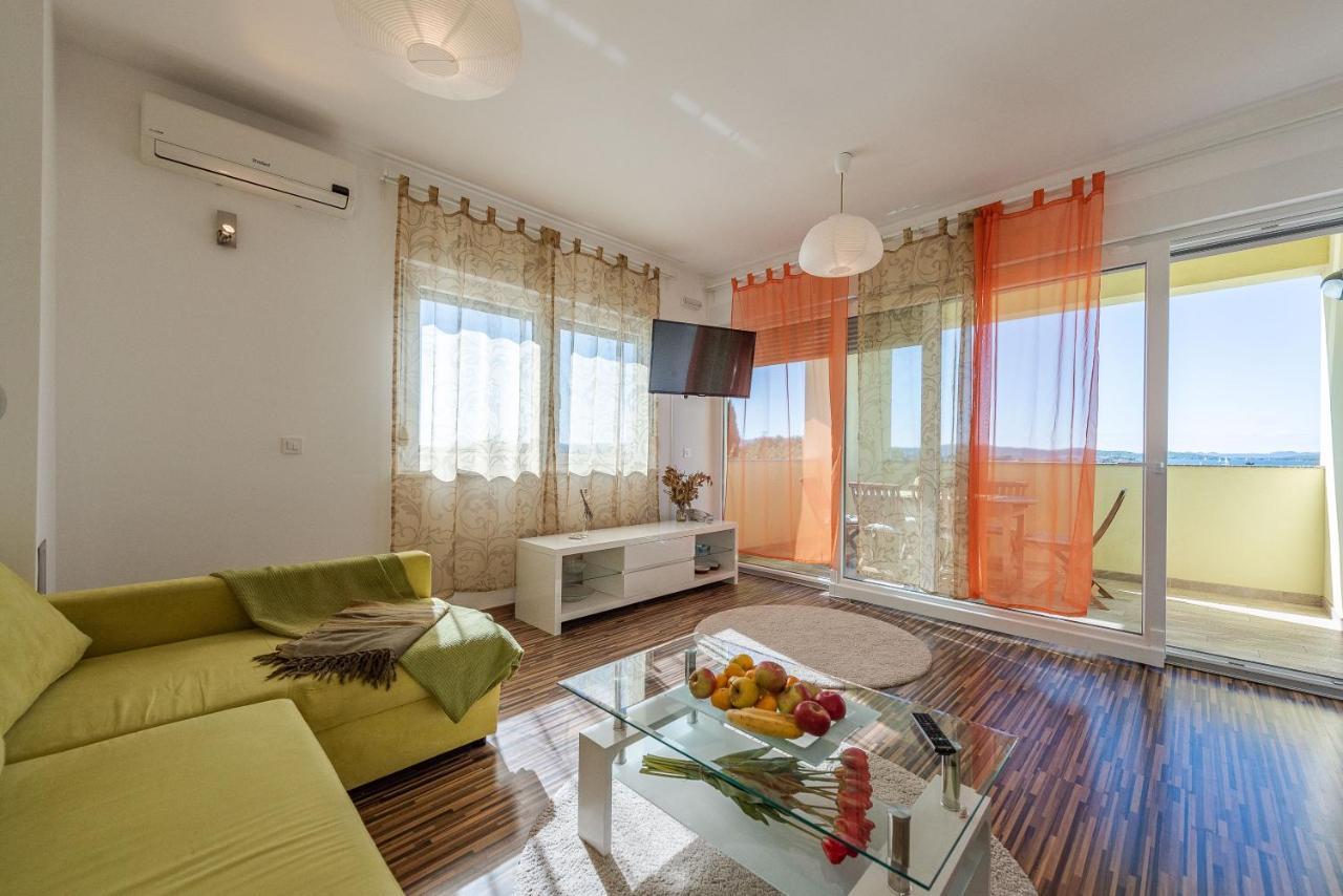 Antonio Apartments Sukošan エクステリア 写真