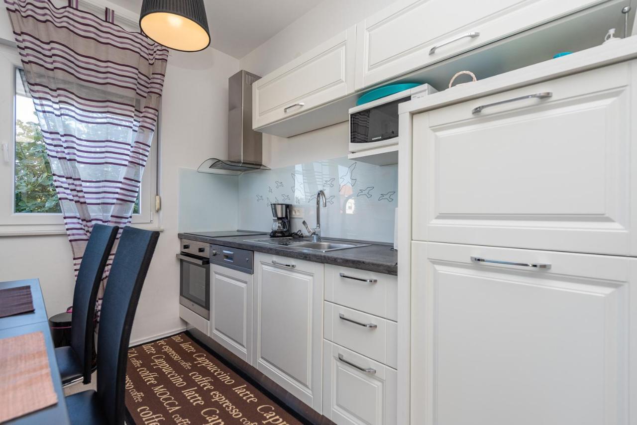 Antonio Apartments Sukošan エクステリア 写真