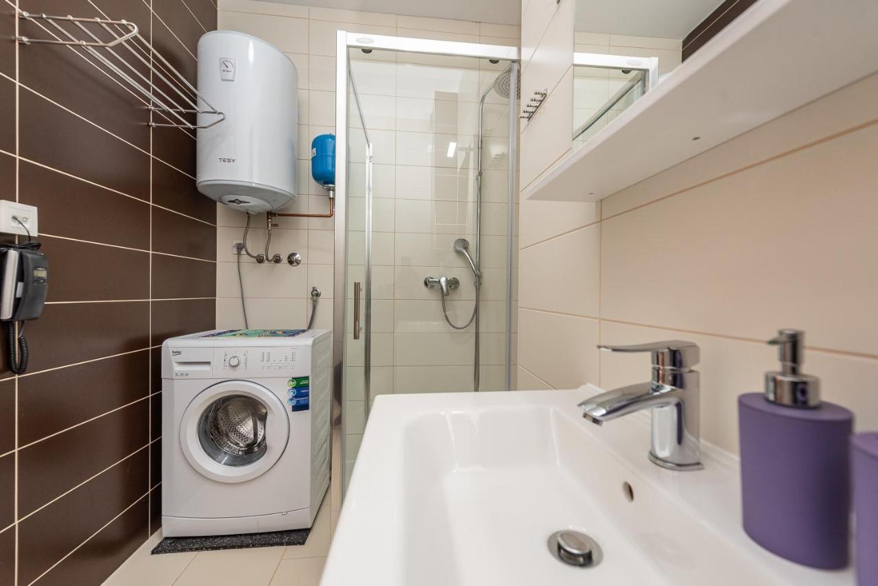 Antonio Apartments Sukošan エクステリア 写真